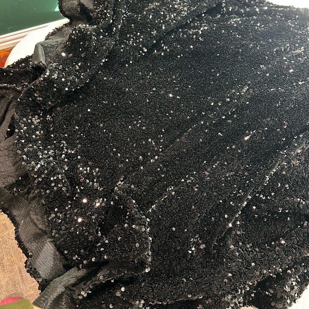 Portia & Scarlett Sequin/Sparkle Formal Dress - Picture 4 of 4